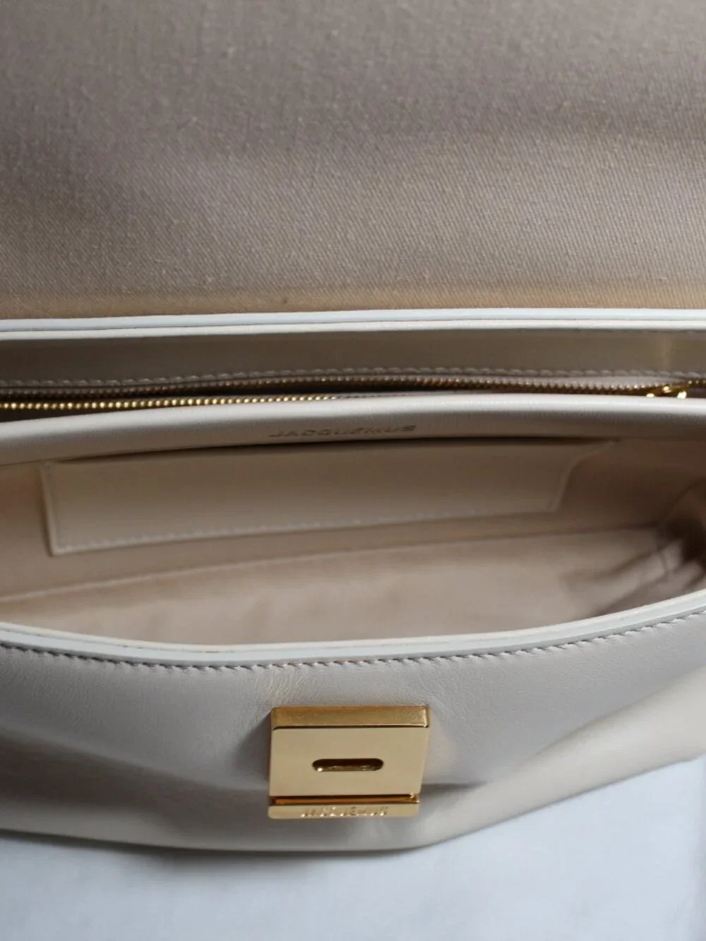 NWT Jacquemus Le Rond Carré Leather Shoulder Bag - Picture 6 of 14